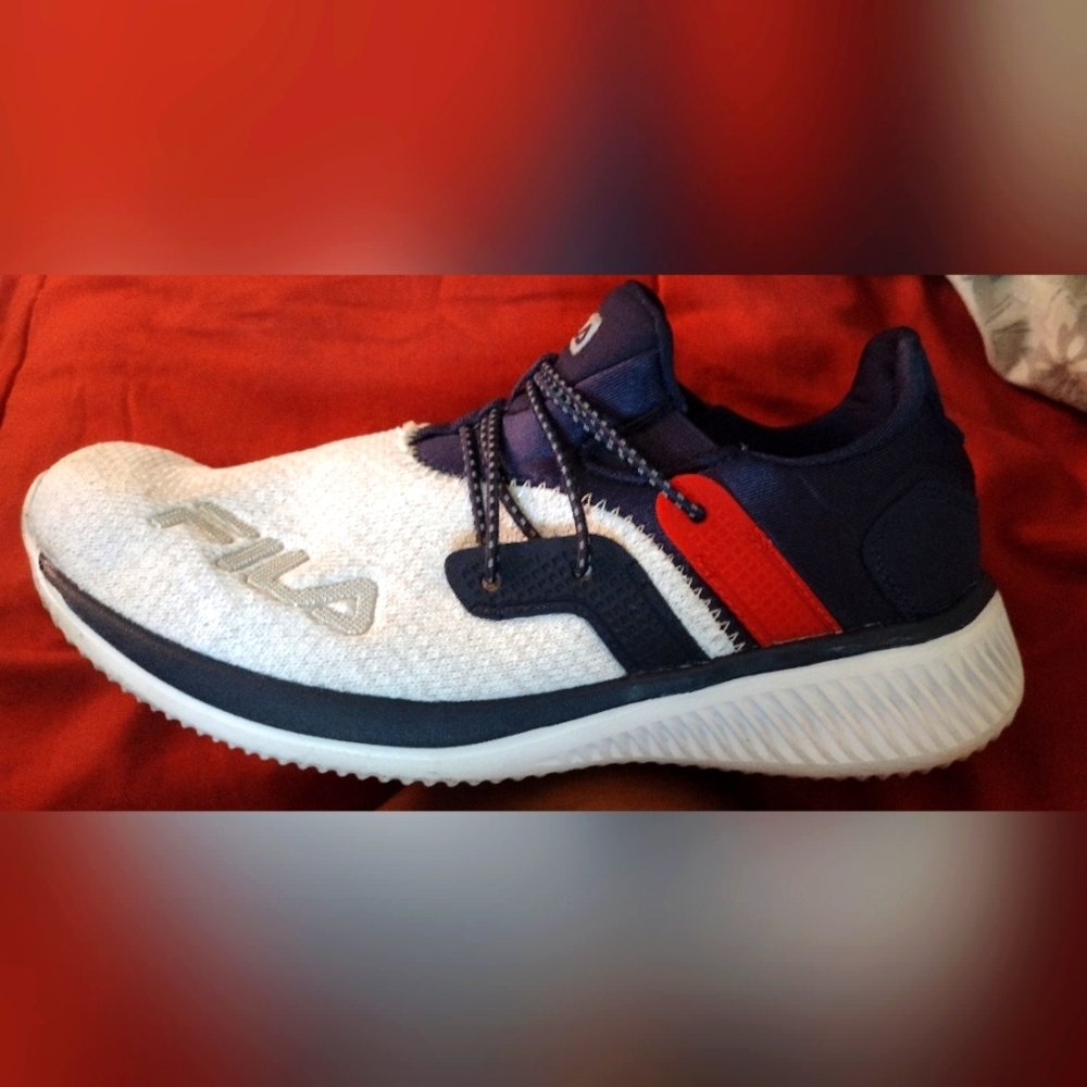 Fila, size 6 (women) navy blue white and red